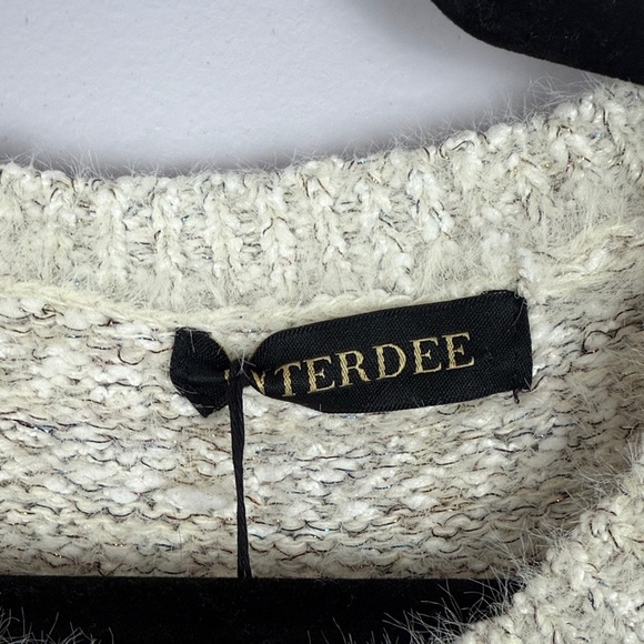 Interdee Love Stub Long Sleeve Cream Small Sweater - Picture 3 of 15